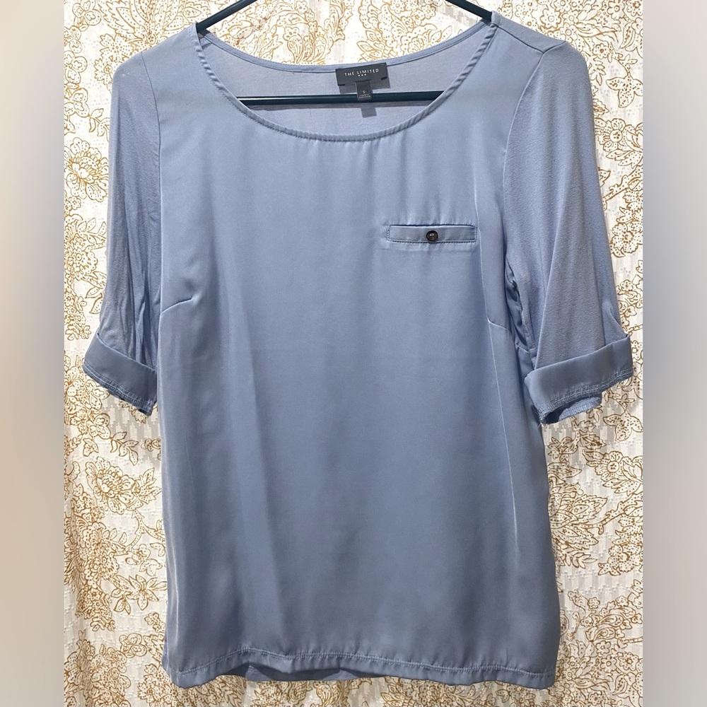 The Limited baby blue top, size small